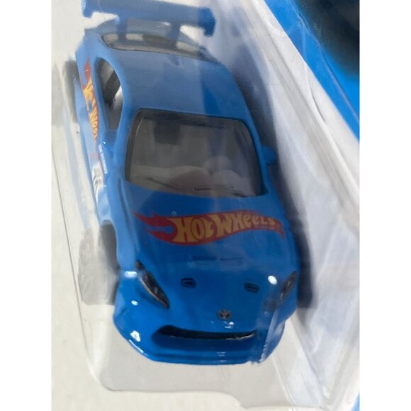 Hot Wheels Toyota GR86 Cup J-Imports 2024 Toni Breidinger 10/10 Diecast Car 1:64 - Picture 11 of 11